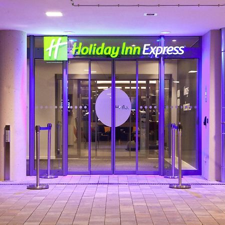 Holiday Inn Express Fuerth By Ihg エクステリア 写真