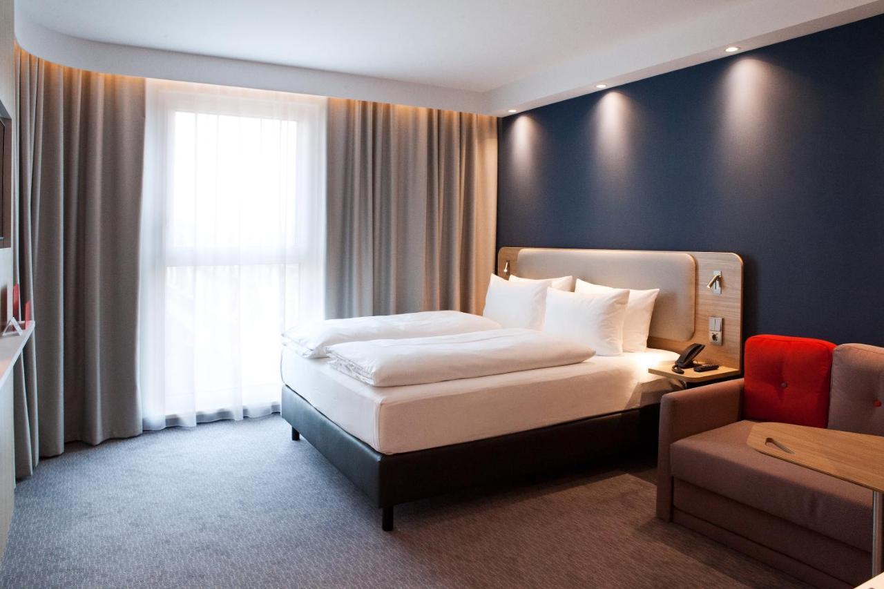 Holiday Inn Express Fuerth By Ihg エクステリア 写真