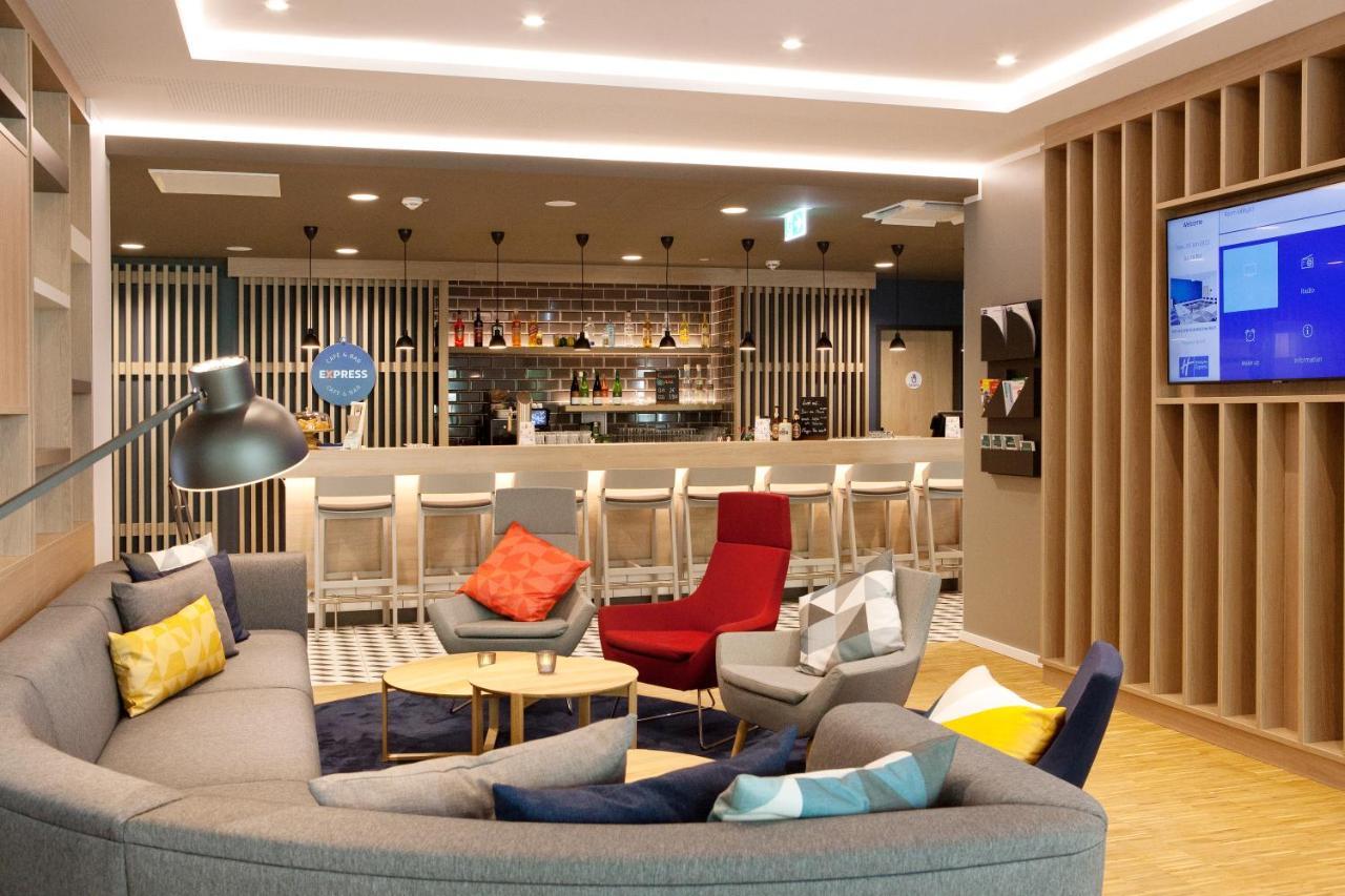 Holiday Inn Express Fuerth By Ihg エクステリア 写真